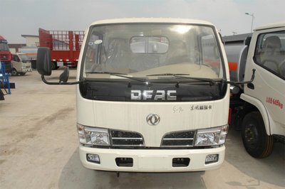 東風(fēng)福瑞卡S3300吸糞車